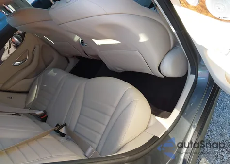 2017 Mercedes-Benz Glc 300 4Matic z USA, uszkodzony, nr VIN WDC0G4KB9HV007295